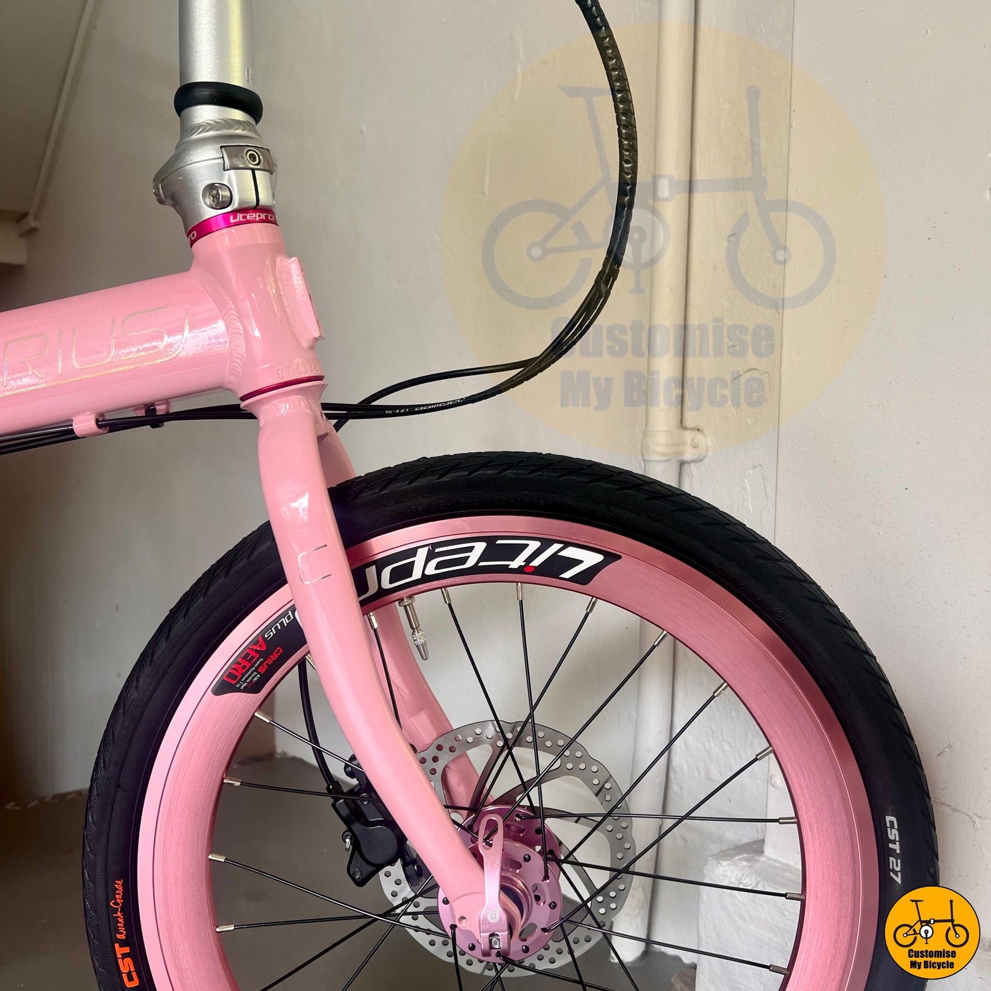 Pink Wheel Crius Master 20-Inch Foldie – A Vibrant Ride with a Unique Aesthetic
