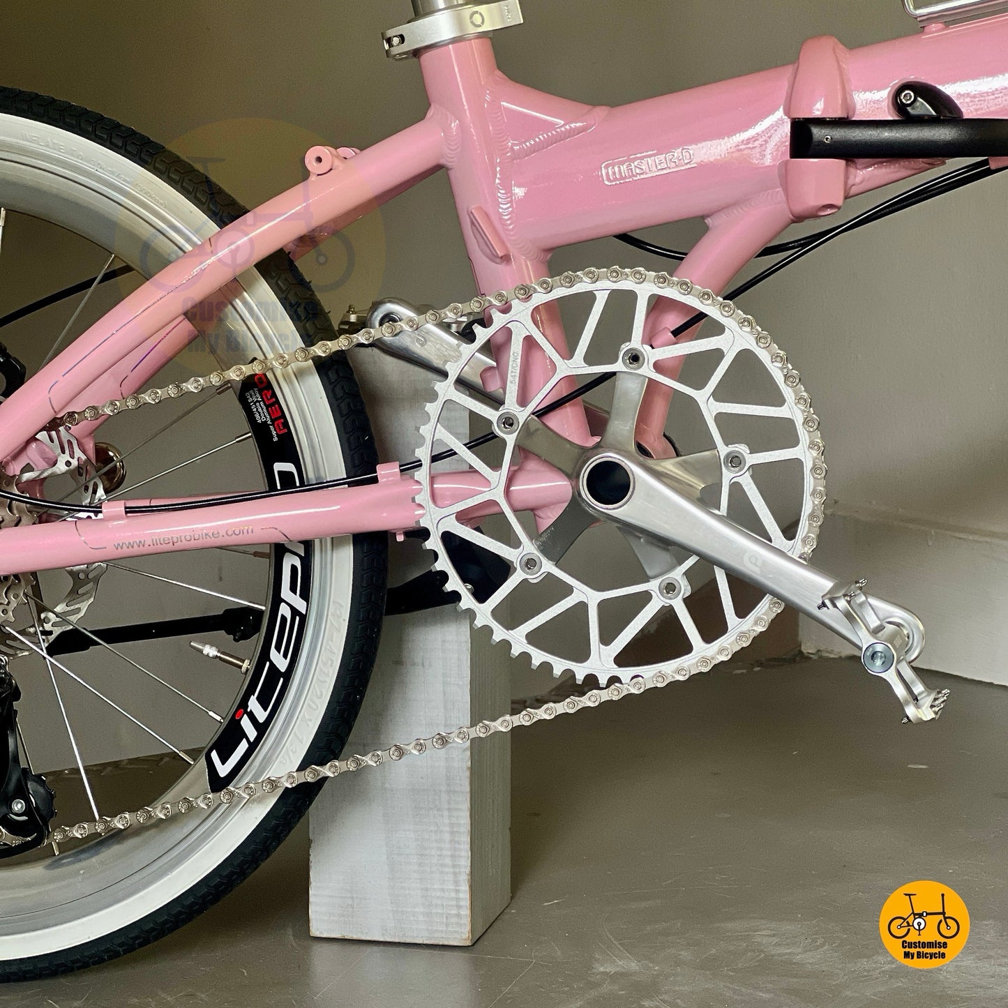 Crius Master folding bicycle baby pink aluminium frame

