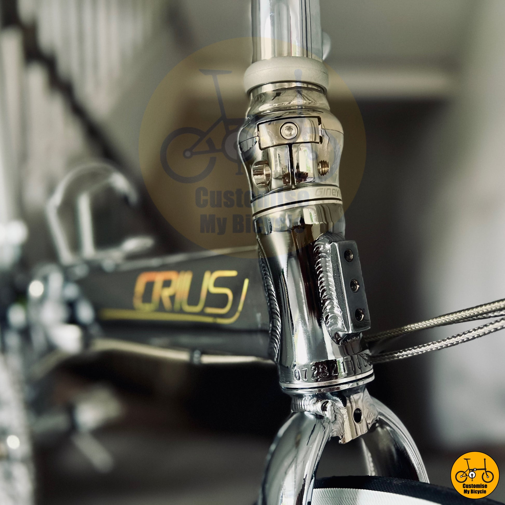 Electroplated Silver Crius Master 22-Inch Foldie – A Stylish & Reliable Ride for City Commuting
