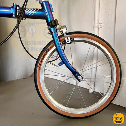 Compact 16” 349 wheel trifold bike with brown wall tyres
