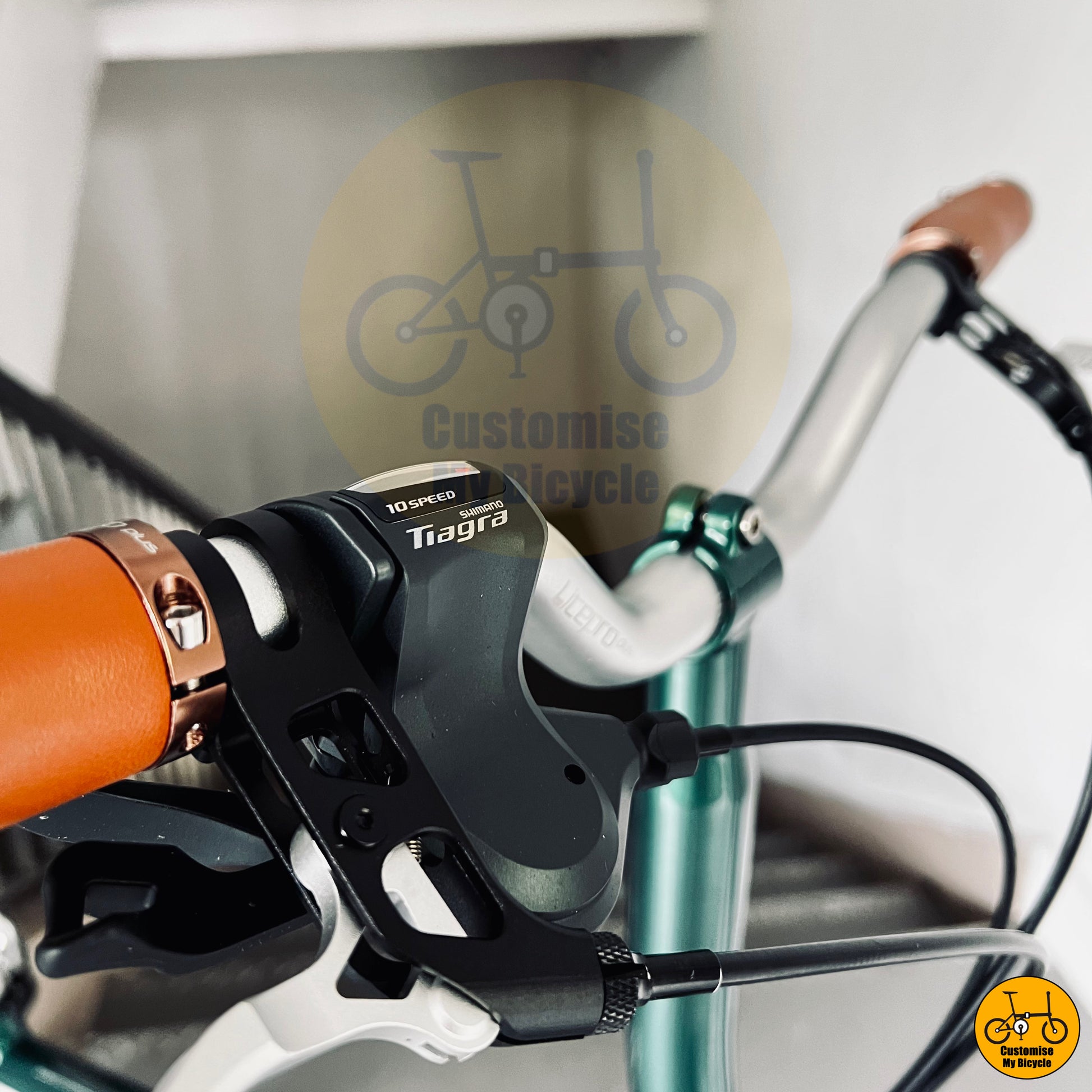 Litepro M Bar on Crius Trifold with precision-crafted crankset and chainring design
