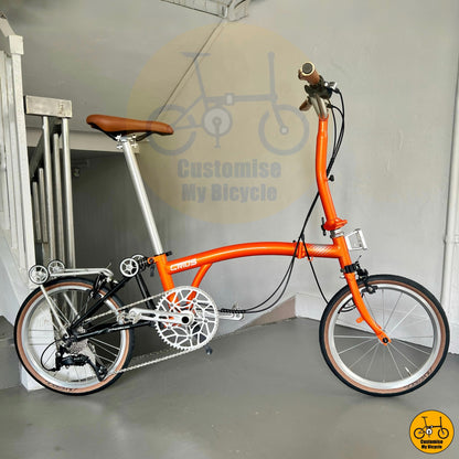 Crius Trifold with ergonomic handlebars and comfortable saddle
