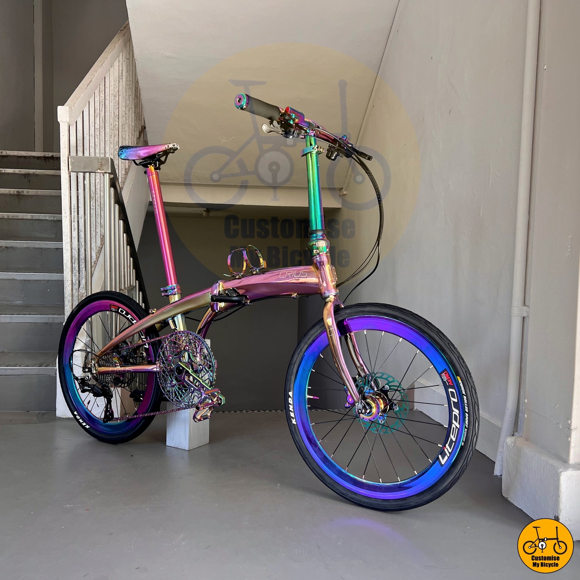 Crius Velocity 22-inch Foldable Bicycle – Loud & Eye-Catching Rainbow Finish
