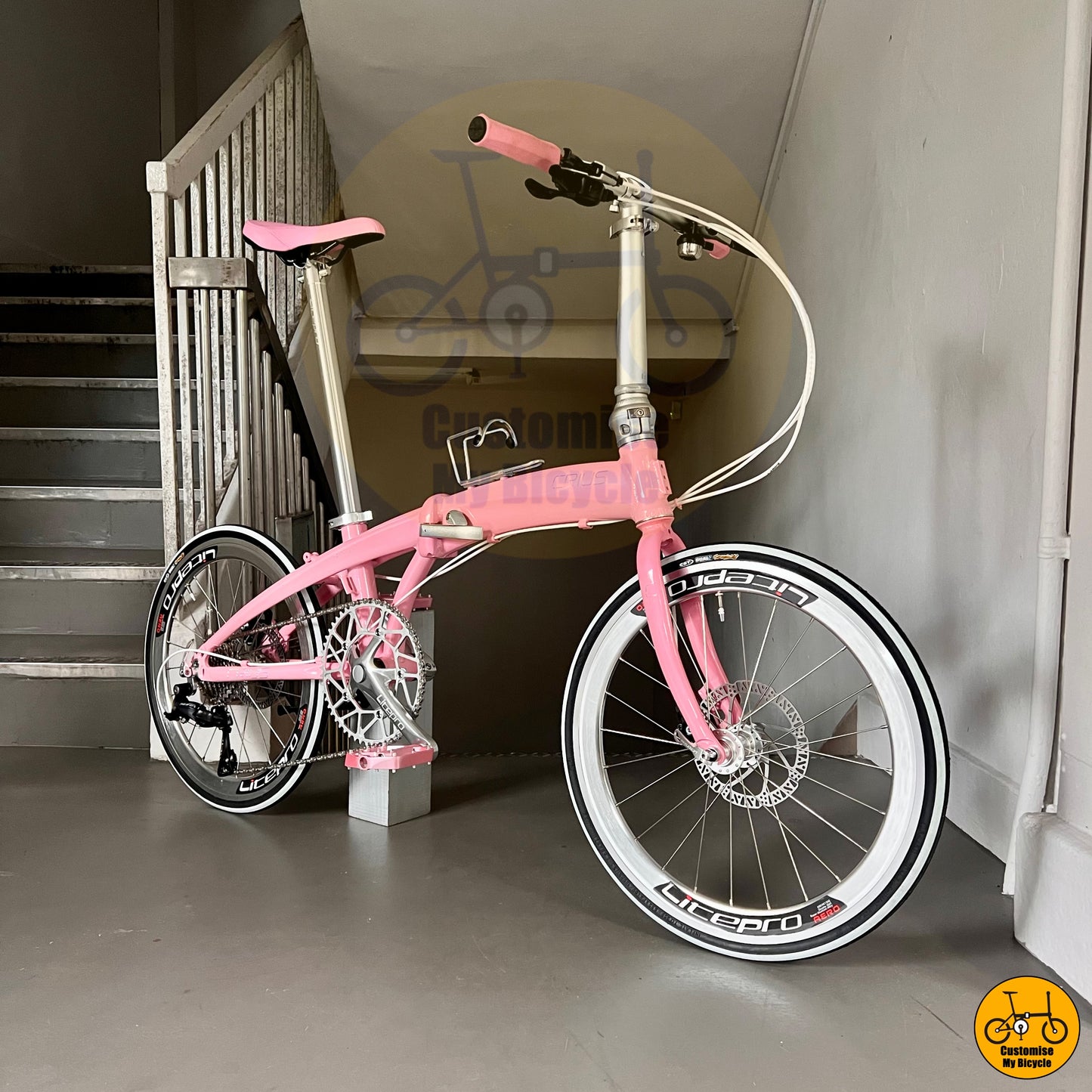 Crius Velocity 22-inch Foldie – Soft Pink Compact Bicycle for City Commutes
