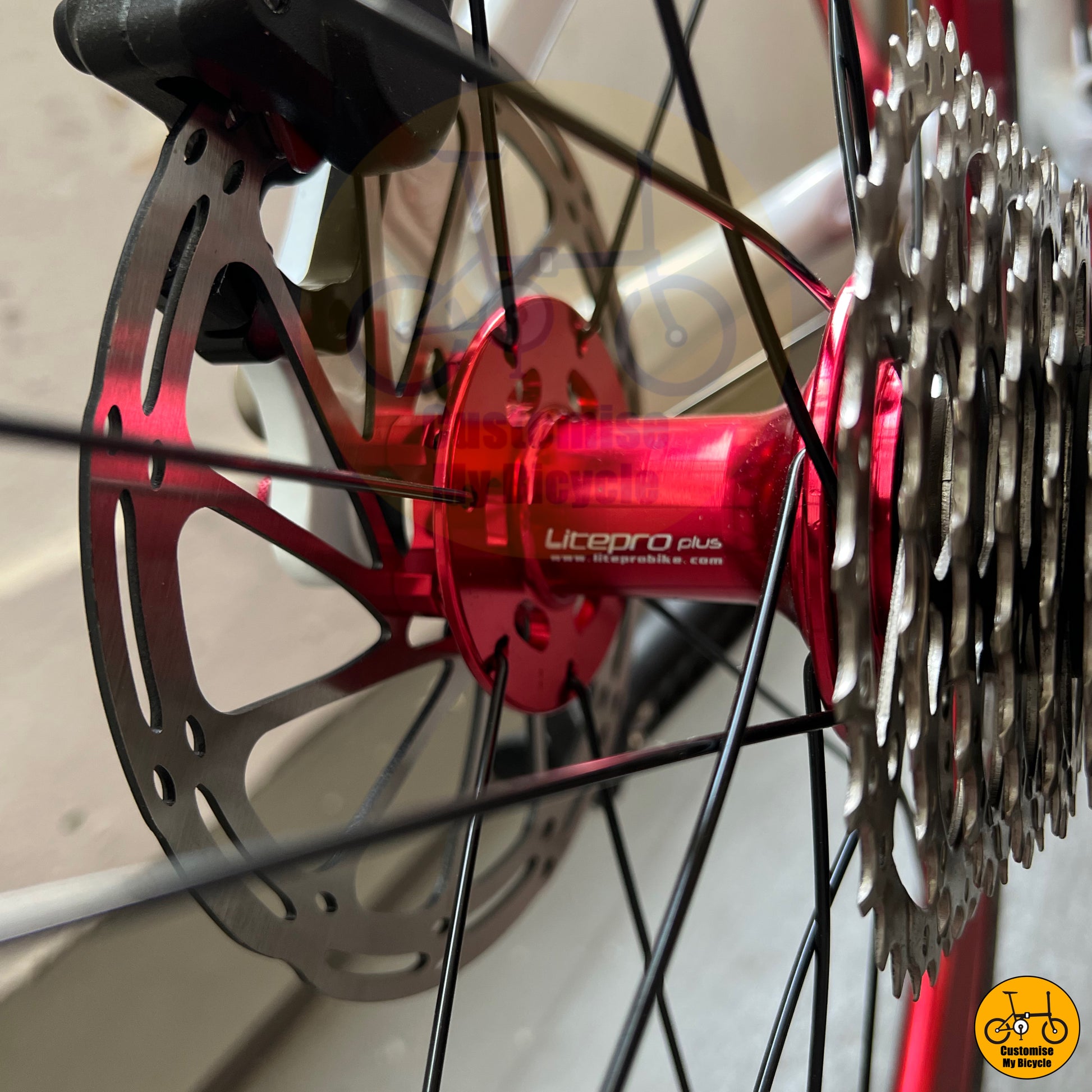 High-performance disc brakes for smooth and reliable stopping power
