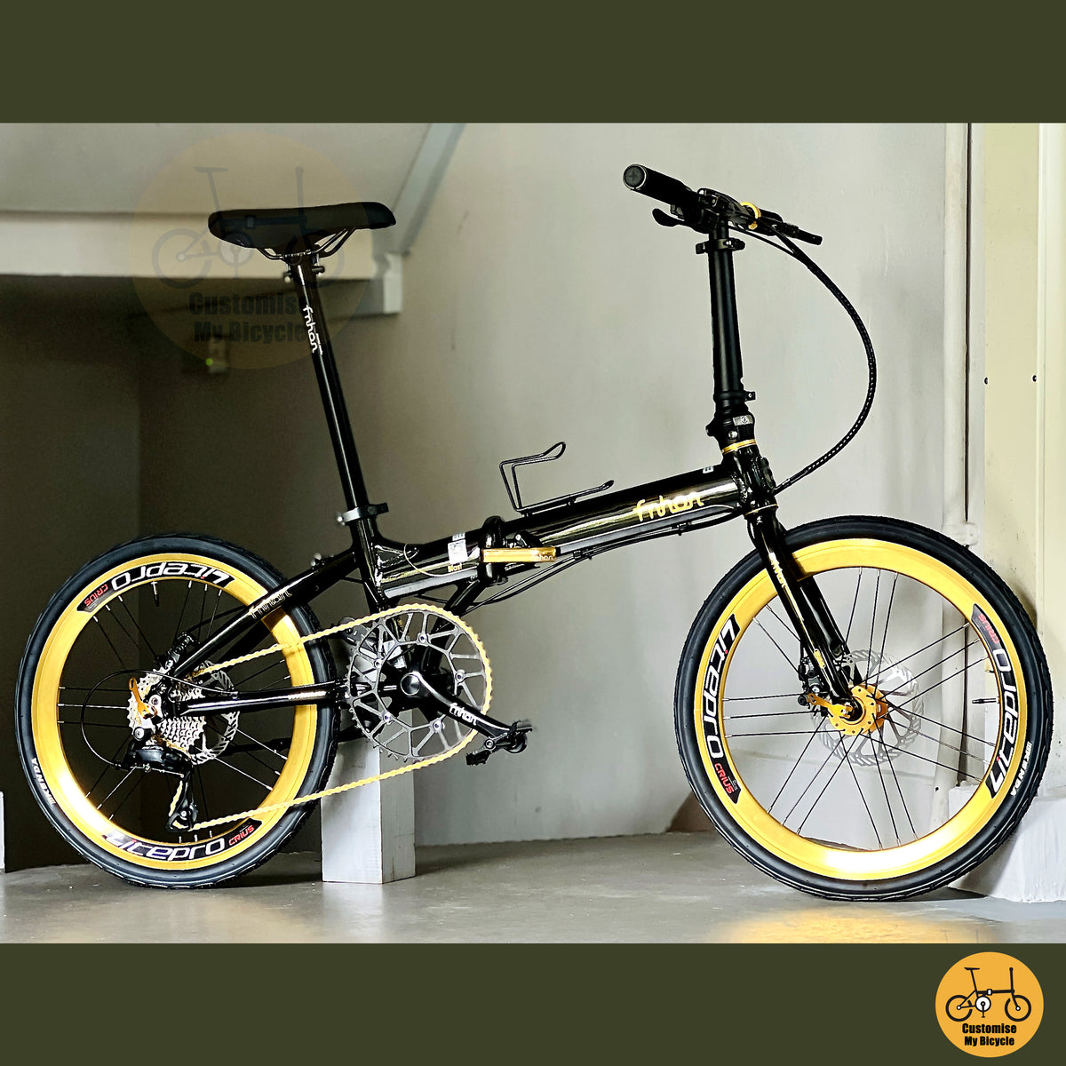 Fnhon Blast 22" Black Gold foldable bicycle with Shimano 9 gears