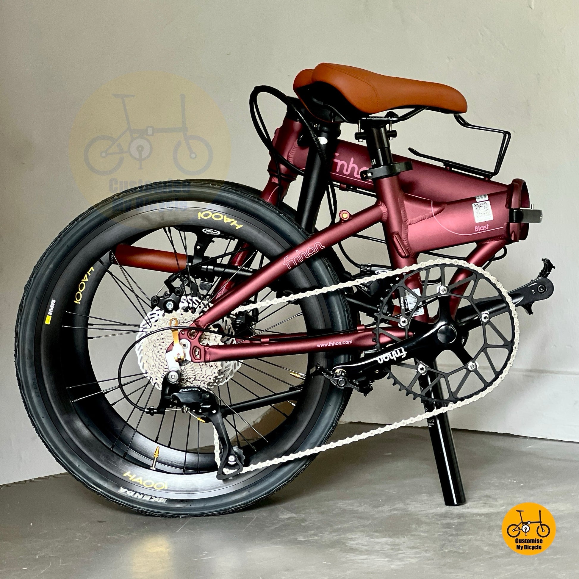 Fully folded Fnhon Blast 22 Inch Shimano 9 Gears Folding Bike With Disc Brake And Aero Wheels
