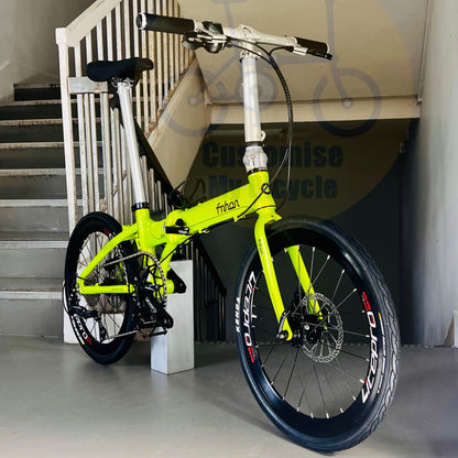 Electric Green Fnhon Blast 22-Inch Foldable Bicycle – Stand Out on City Streets
