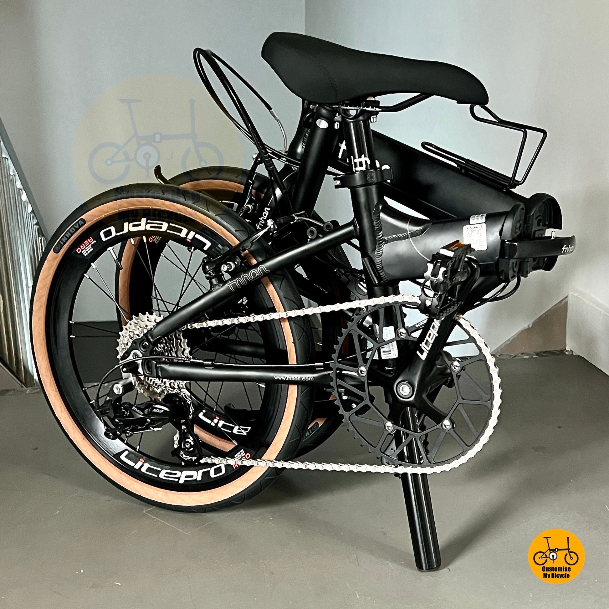 Folding version of Fnhon Blast 20 inch folding bike Matte Black
