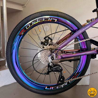 Rainbow Oil Slick Fnhon Blast 22-Inch Foldable Bicycle – A Stunning Alternative to Brompton
