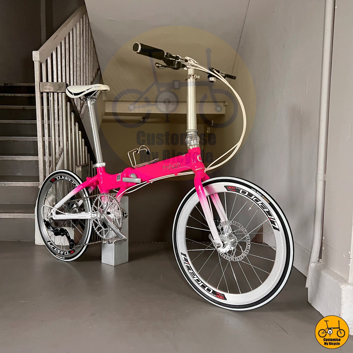 Fnhon Blast 22-Inch Folding Bike – Pink & White Frame for a Stylish City Ride
