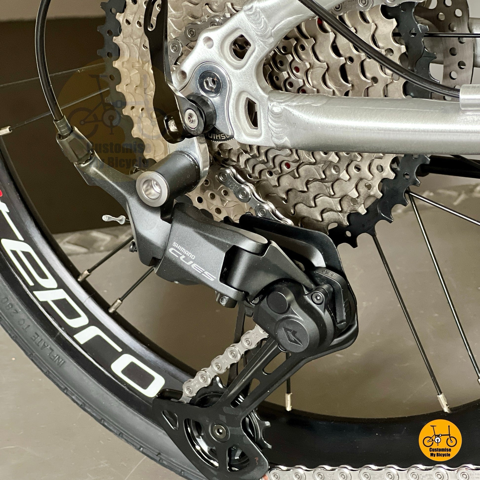 Close up of Shimano 12 gears wide ratio drivetrain on Fnhon Blast
