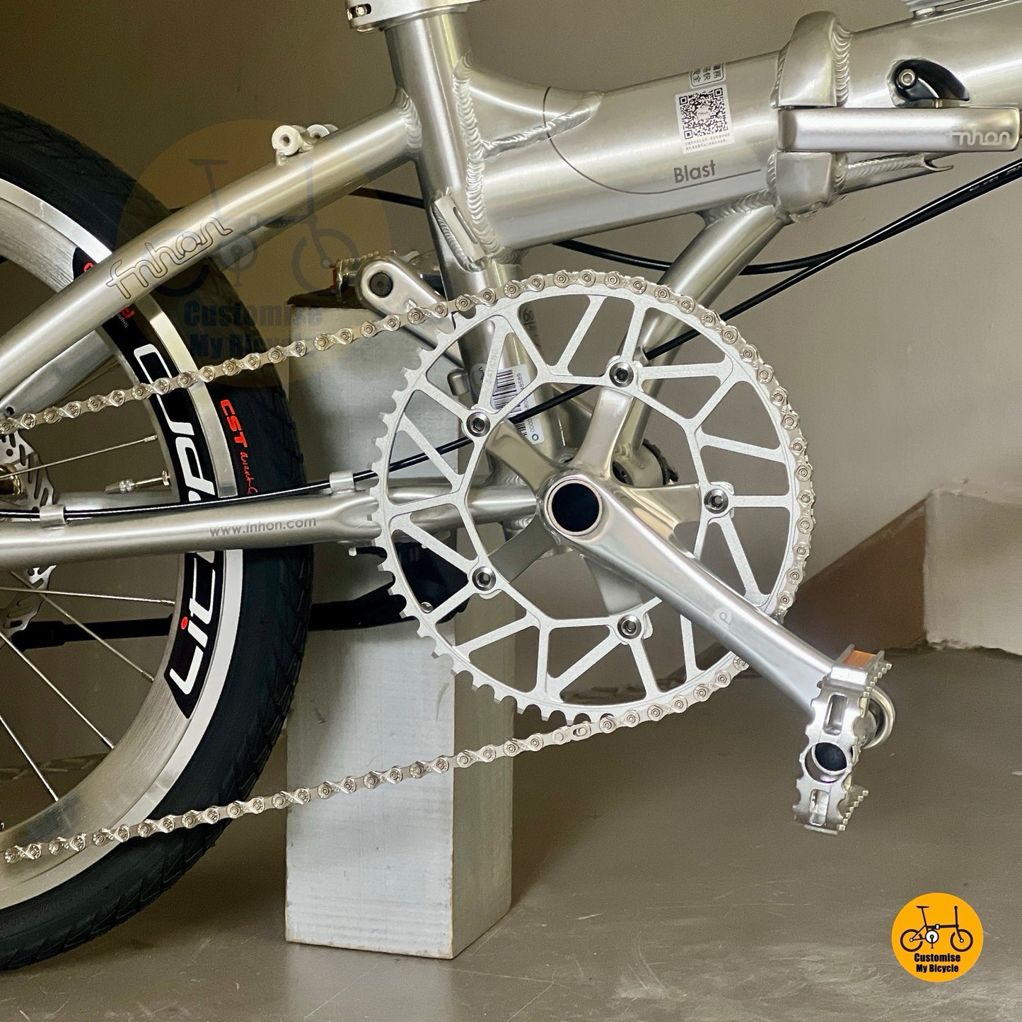 Litepro Hollowtech crankset close up folding bike pedal and crank detail