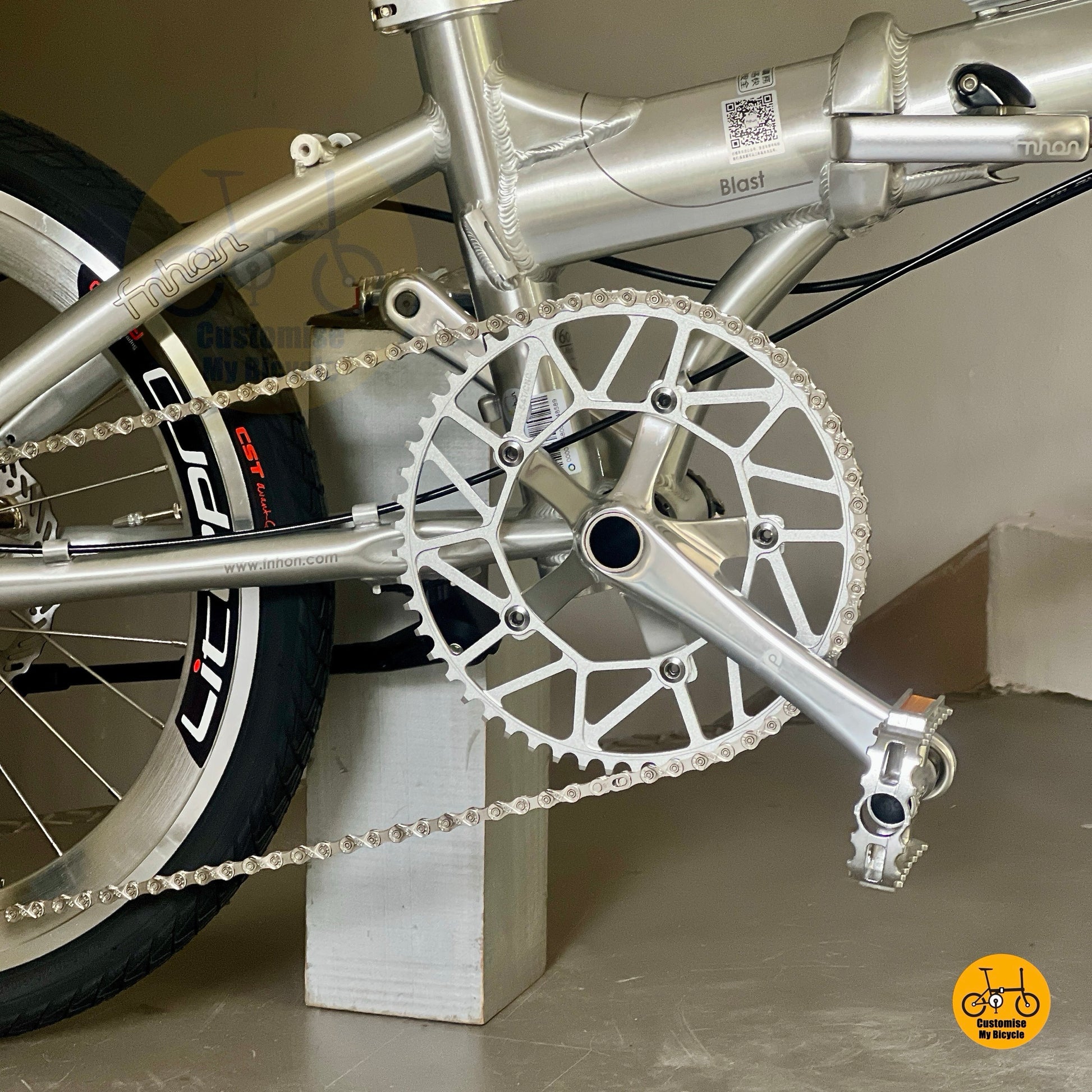 Litepro Hollowtech crankset close up folding bike pedal and crank detail
