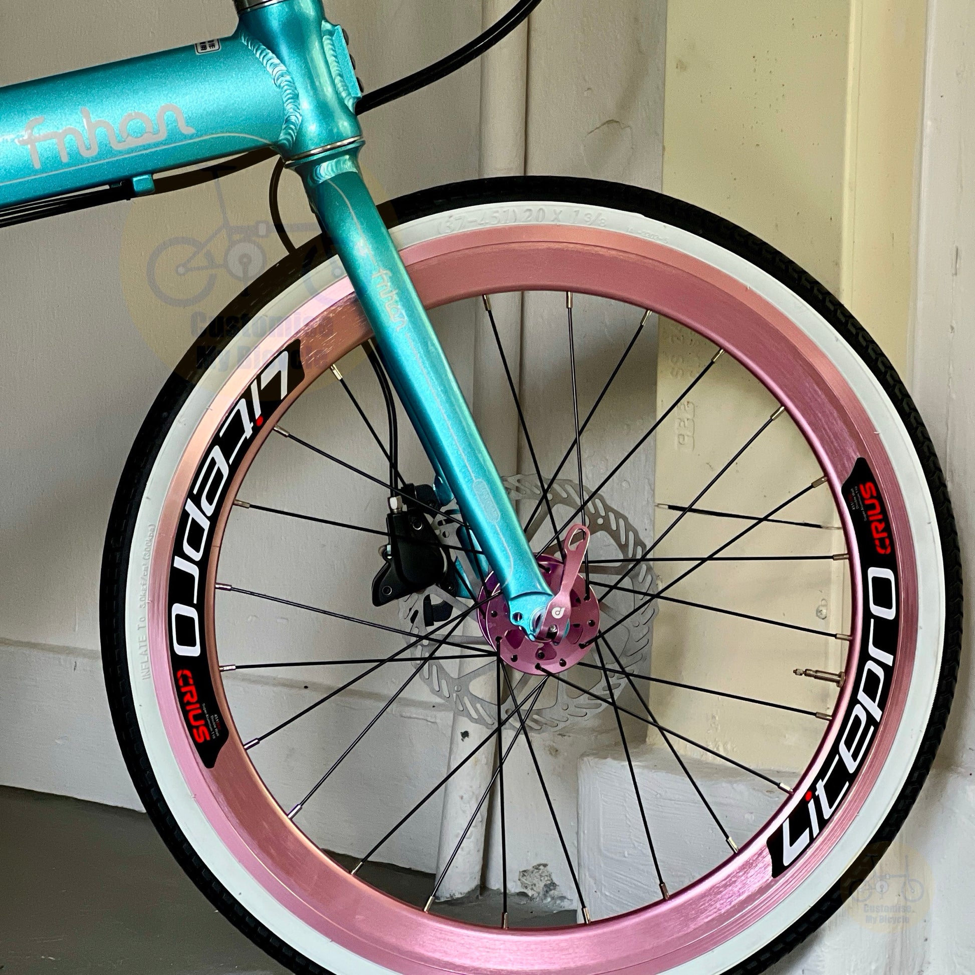Litepro Aero pink wheelset