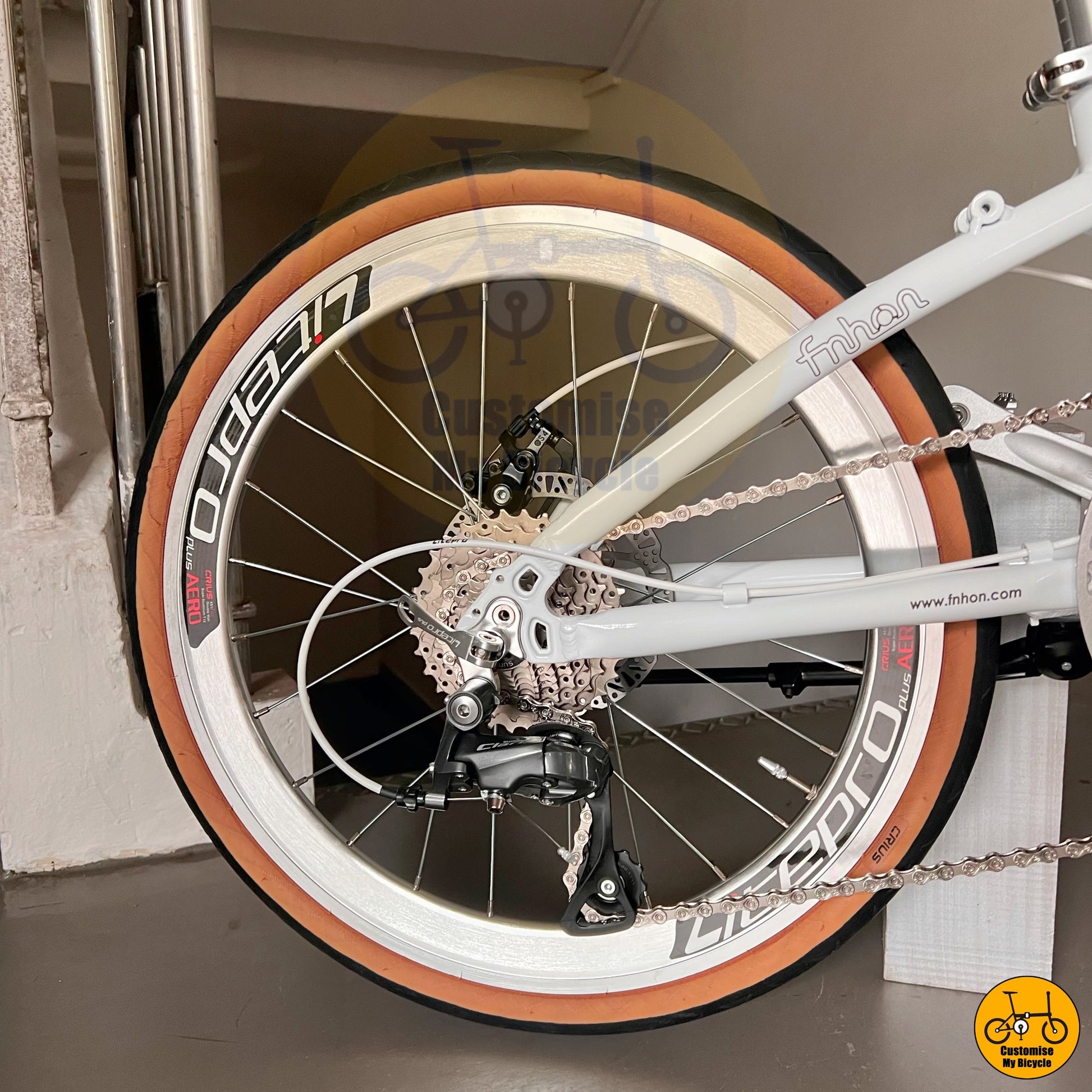 Innova Fast Rolling Tyres Fnhon Blast 22-Inch Folding Bike – Speed Meets Durability
