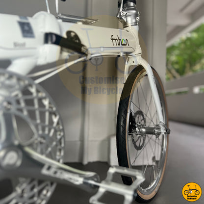 Durable frameset of Fnhon Blast 22-Inch Folding Bike – Crisp White Finish & Superior Performance
