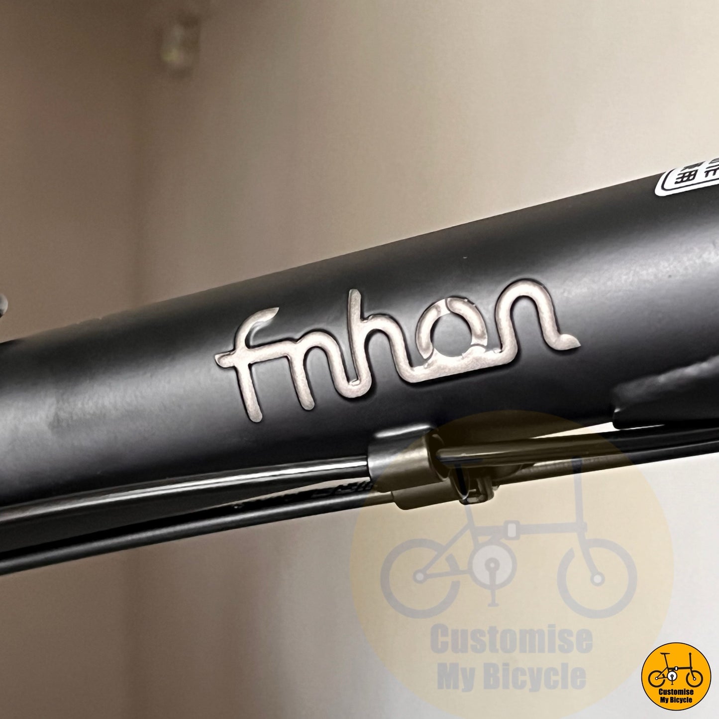 Sleek matte finish foldable bicycle for urban riders
