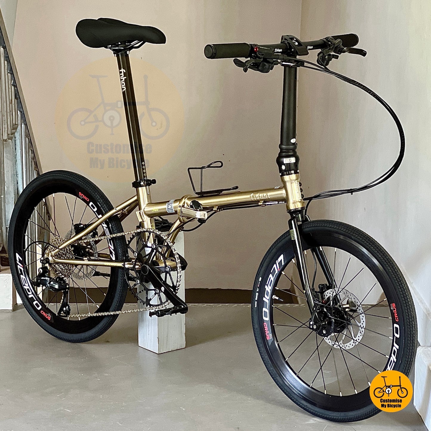 Titanium Gold Fnhon Gust 22 Inch Folding Bicycle With Shimano 9 Gears Chromoly Frame
