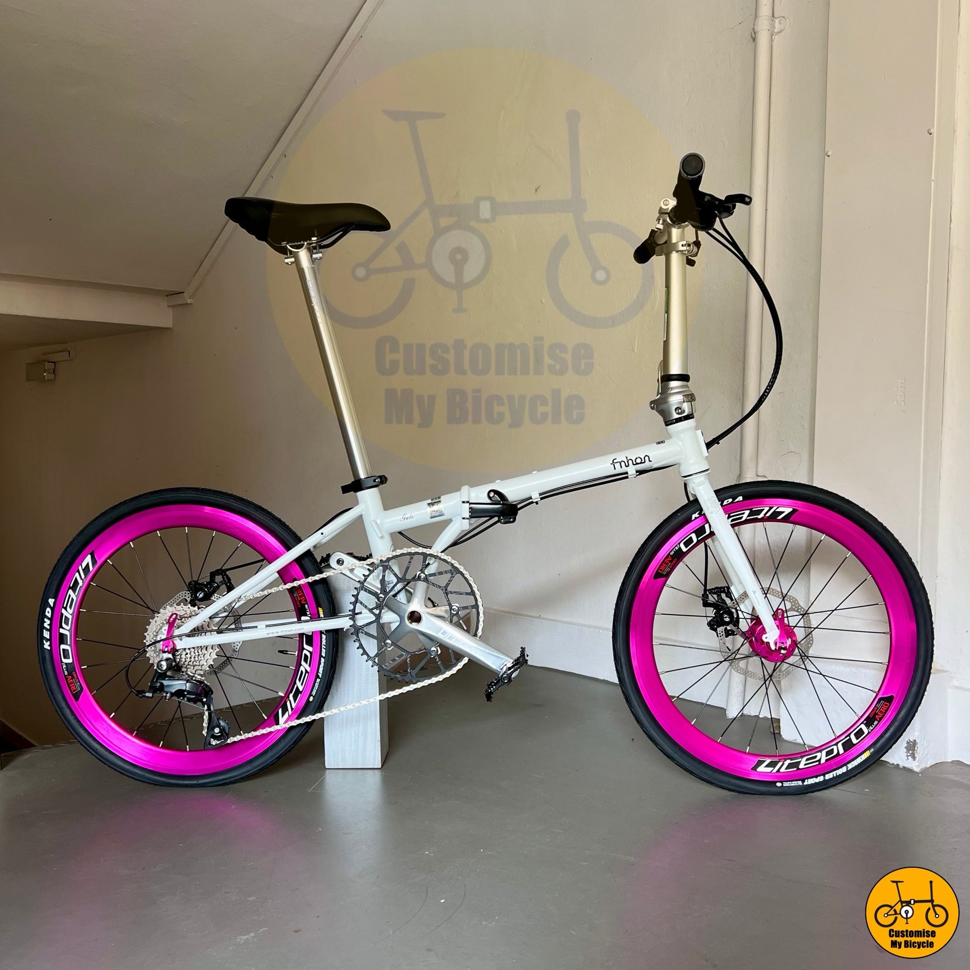 foldable bike with Shimano 9s and adjustable stem
