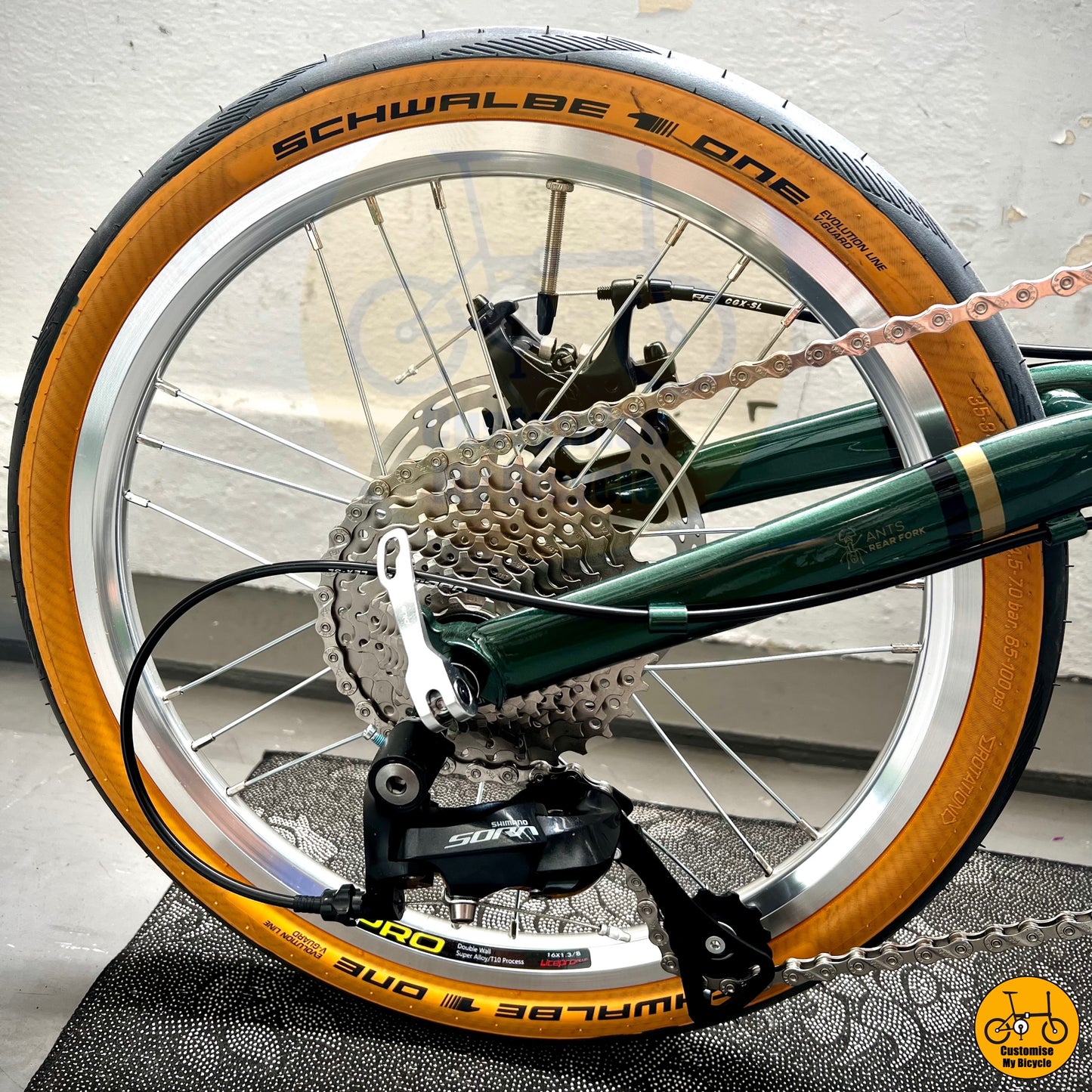 Fnhon Gust 18” • Shimano 9s • British Green