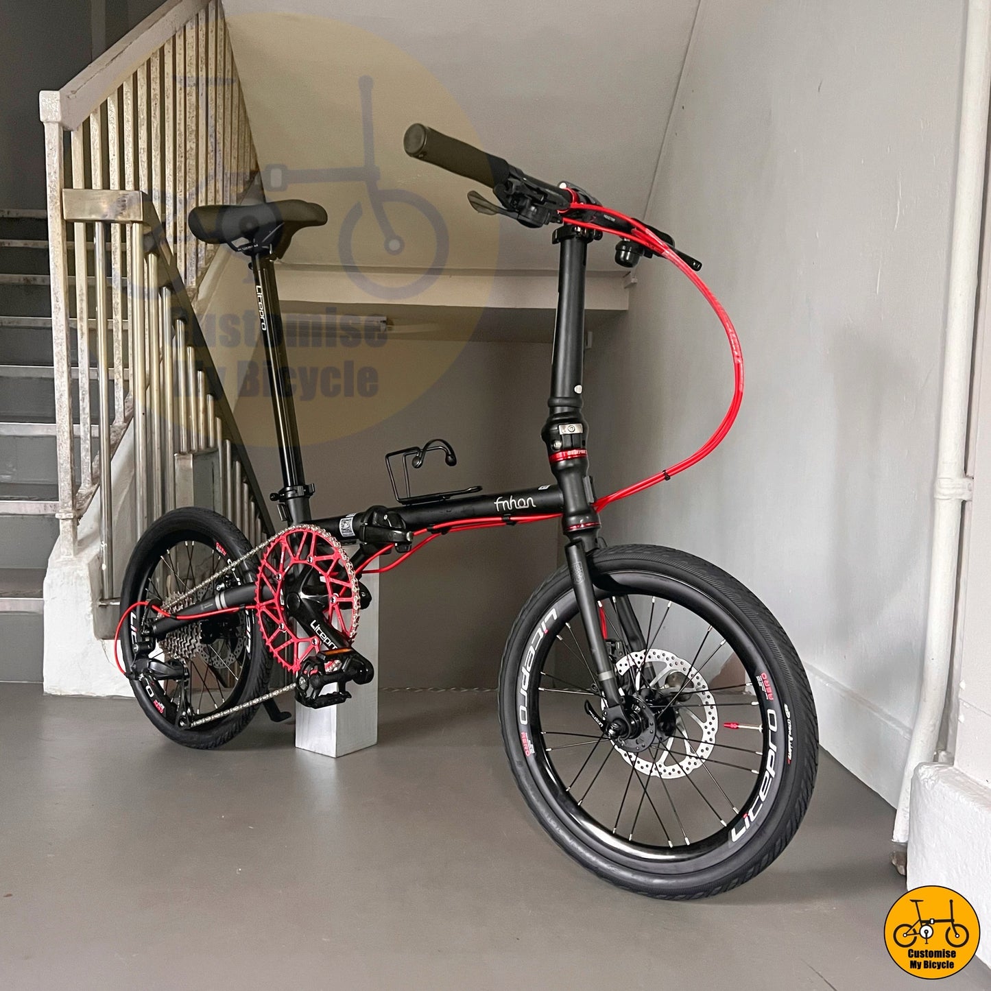 Fnhon Zephyr 18 folding bicycle premium black red frame for smooth road performance  
