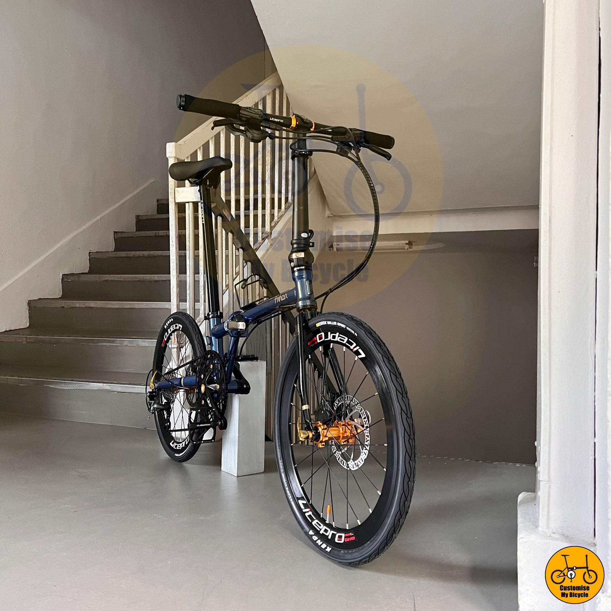 Sleek Fnhon Gust 22-inch foldie designed for urban and long-distance cycling
