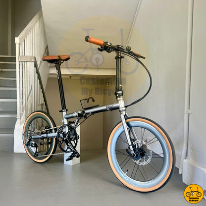 Premium folding bicycle with Shimano components and lightweight frame
