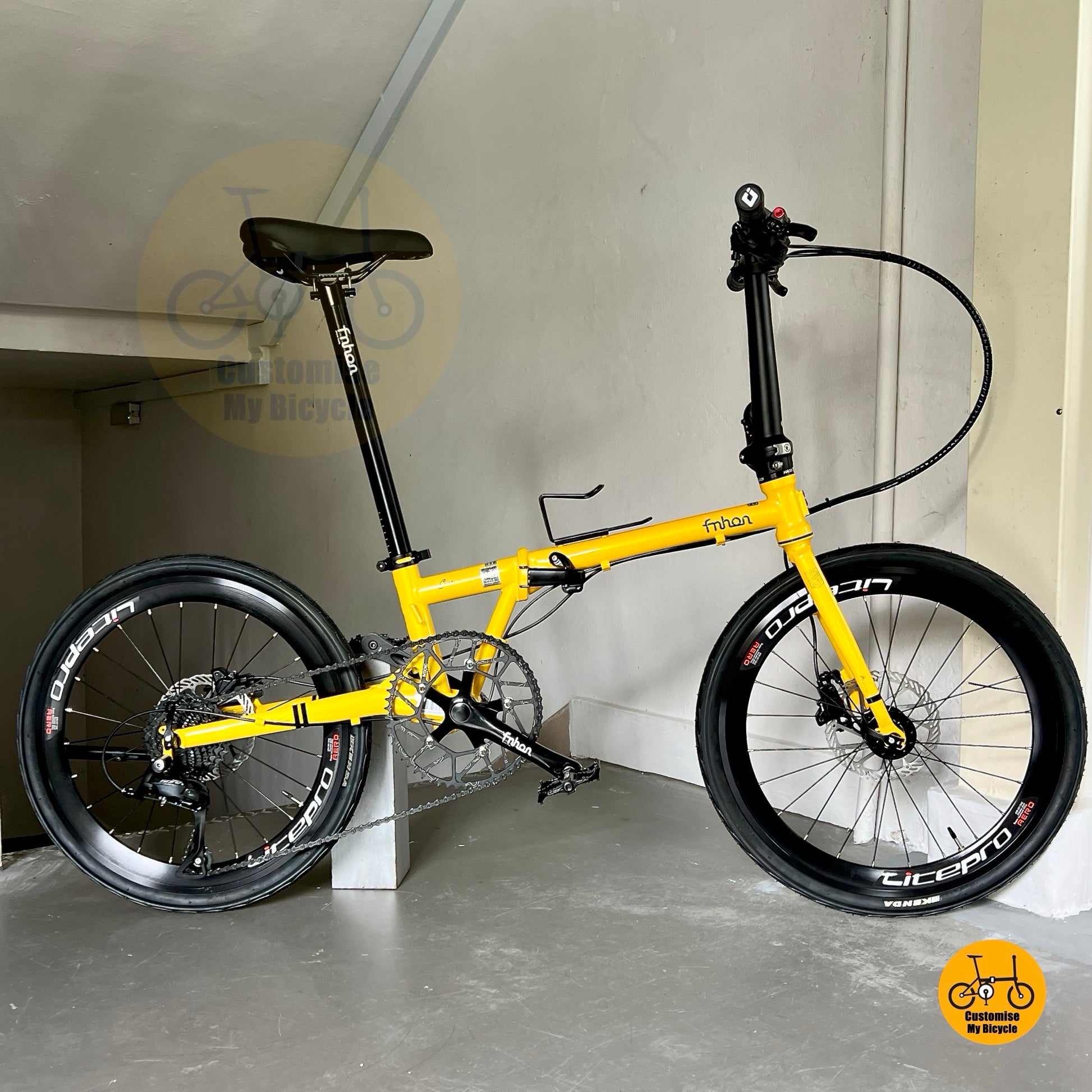 Sepeda Lipat Fnhon Gust 22 Inci Shimano 9 Kecepatan Rangka Baja Chromoly Sepeda Lipat Untuk Perkotaan