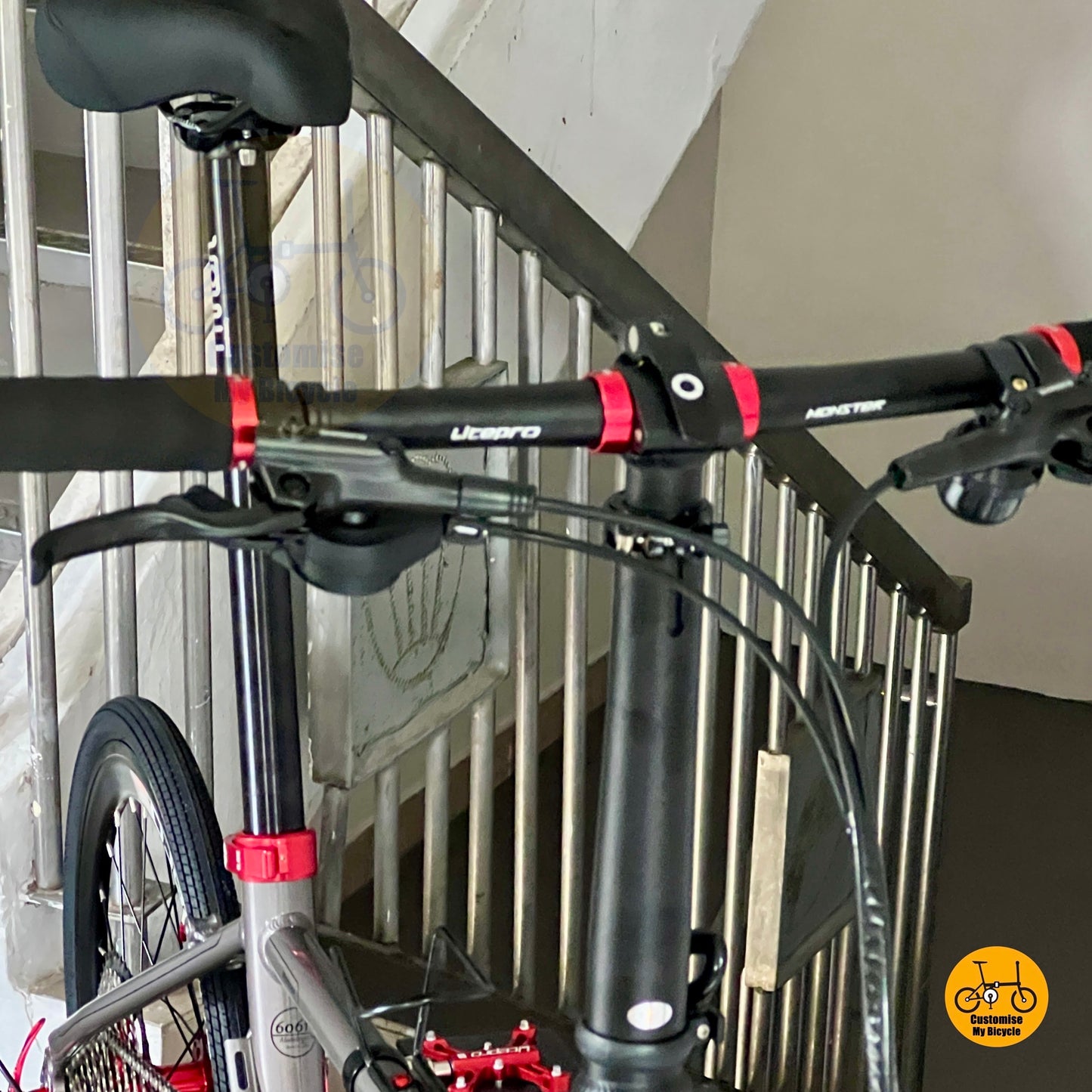 Fnhon Monsoon 22” • Shimano 12s SLX • Dolphine Grey & Red