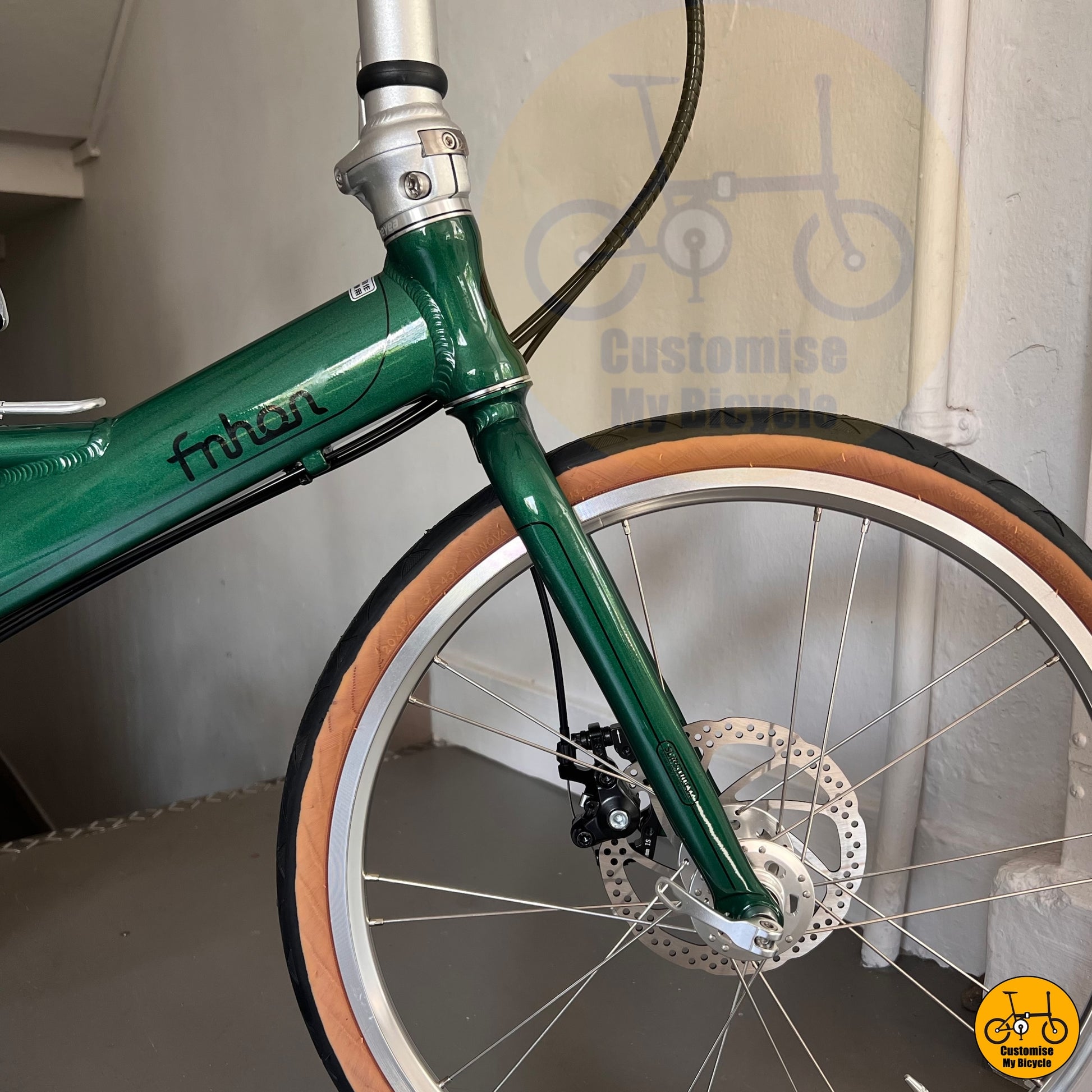 Retro-Style Fnhon Monsoon 22-Inch Foldie – A Classic Folding Bike with a Vintage Touch
