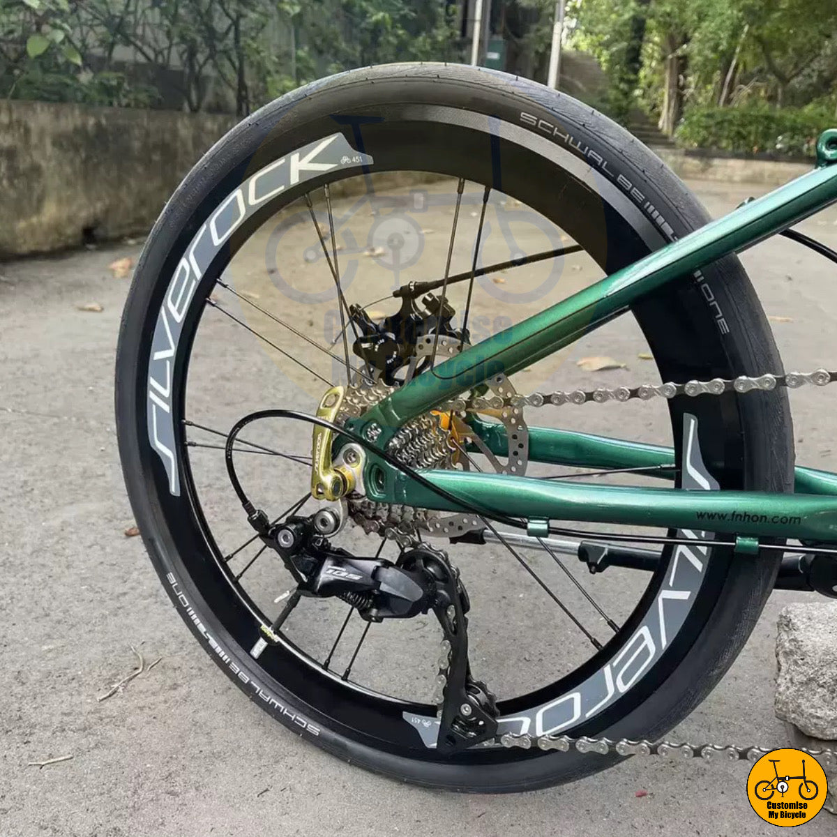 Shimano 105 11-Speed Fnhon Monsoon 22-Inch Foldie – A High-Performance Ride for Cyclists
