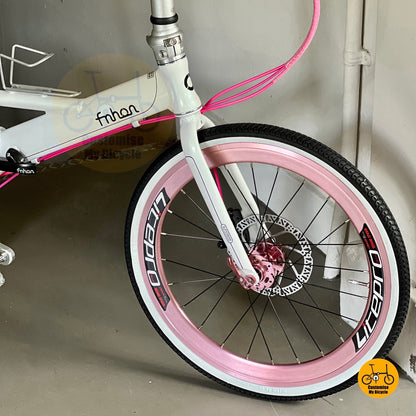 High profile wheels on 22-inch foldable bike
