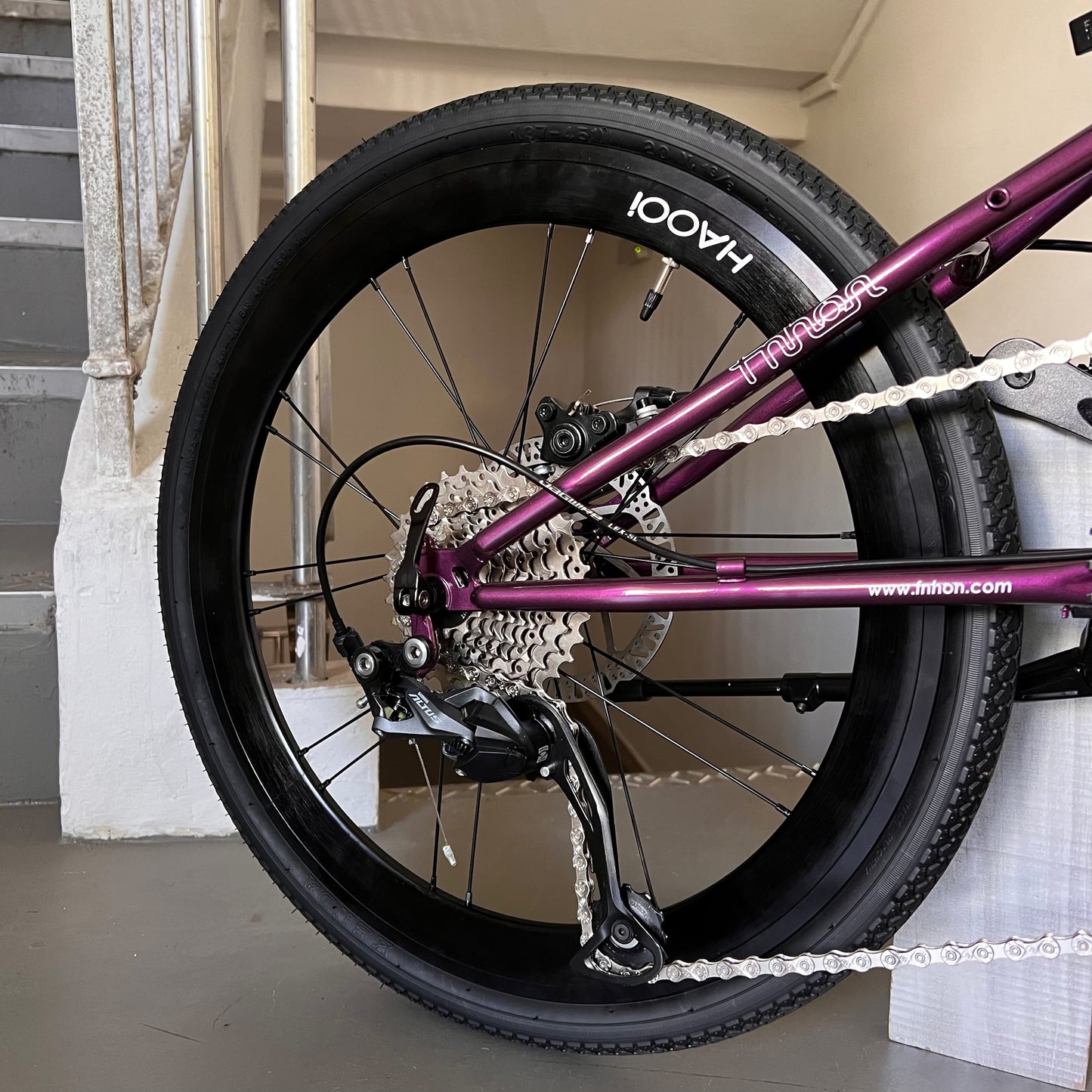 Fnhon Storm 22” • Shimano 9s • Royale Purple