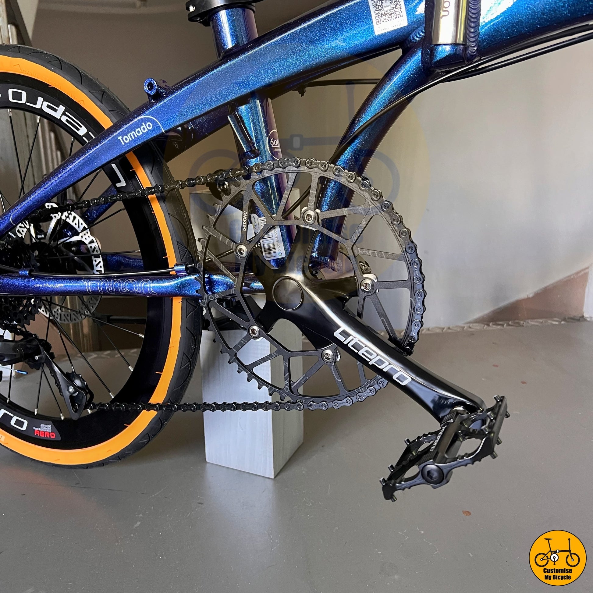 Promend R67 Pedals on 22-Inch Foldable Bicycle – Durable, Lightweight & MRT-Friendly
