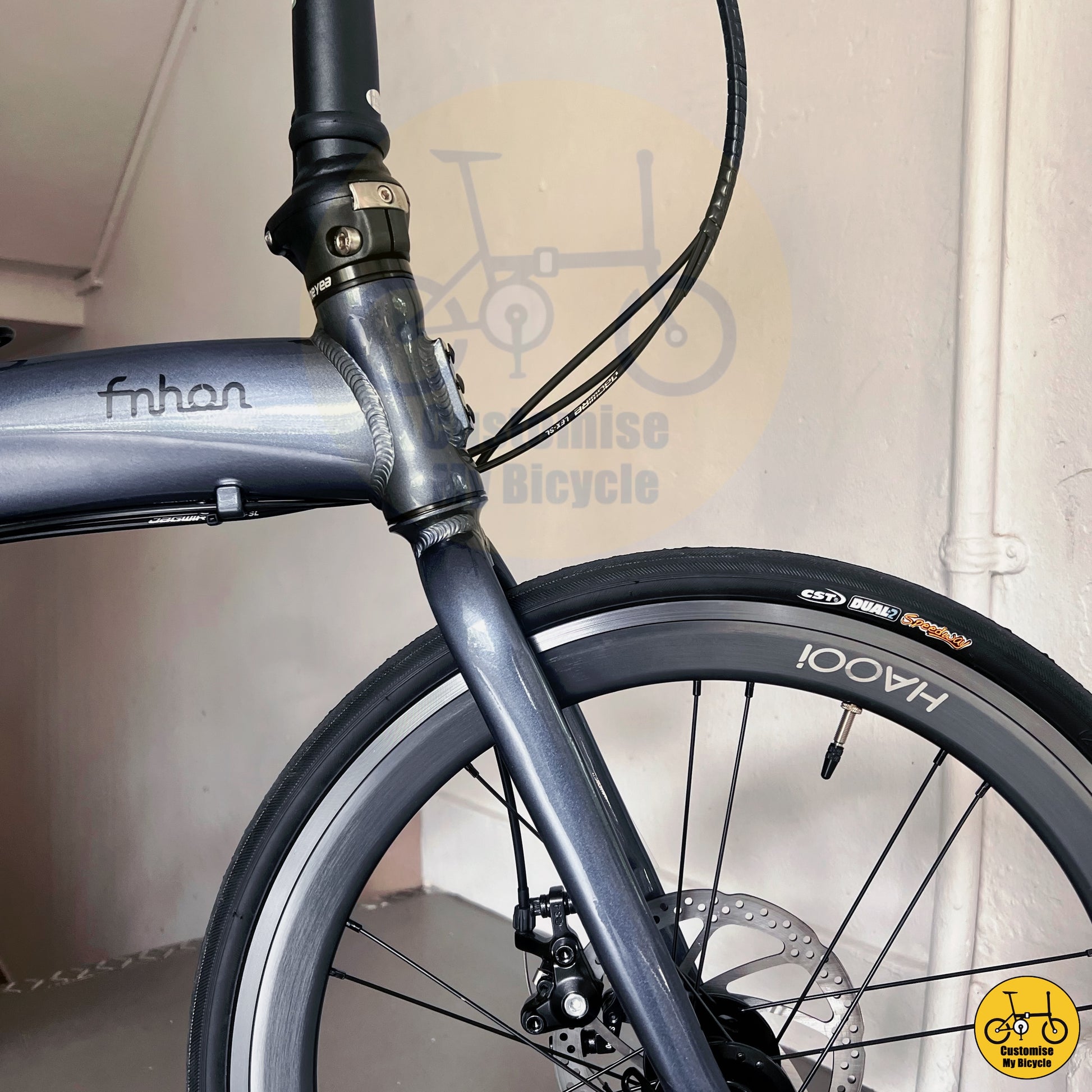 Stylish & Practical Folding Bike – Galaxy Grey Frame with Sleek Grey Wheels
