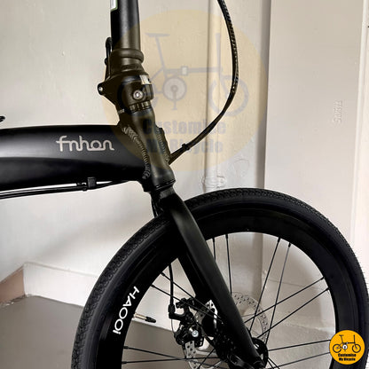 Best All-Black Foldie – Lightweight, Speedy & Aerodynamic
