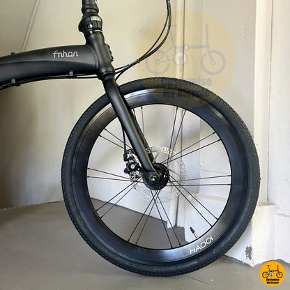 Close-up of HAOOI high profile wheelset on Fnhon Tornado
