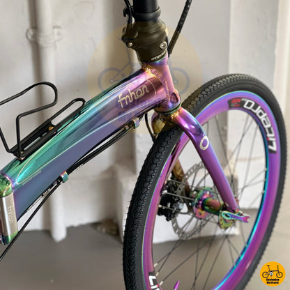 Fnhon Tornado folding bike with flashy frame and loud wheelset
