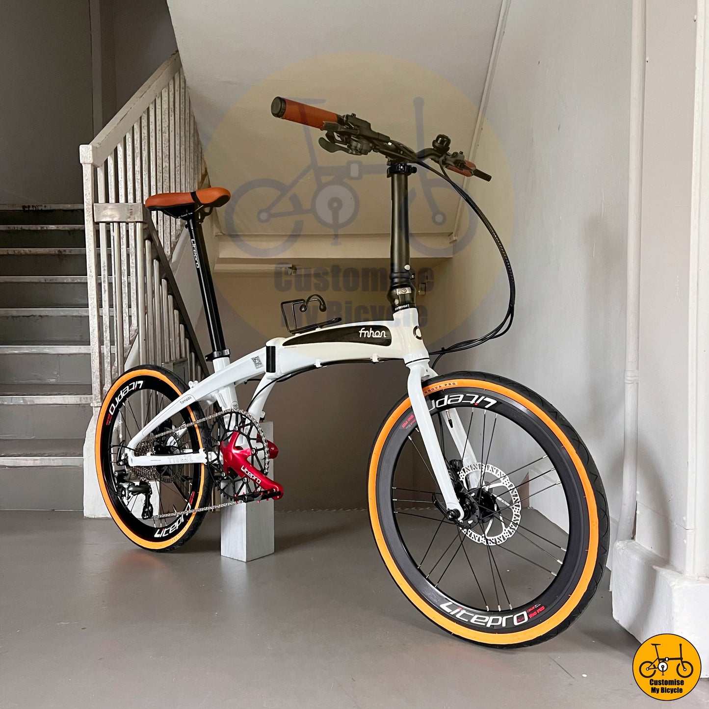 Snow White Frame Foldie – High-Speed, Durable, & Easy to Fold
