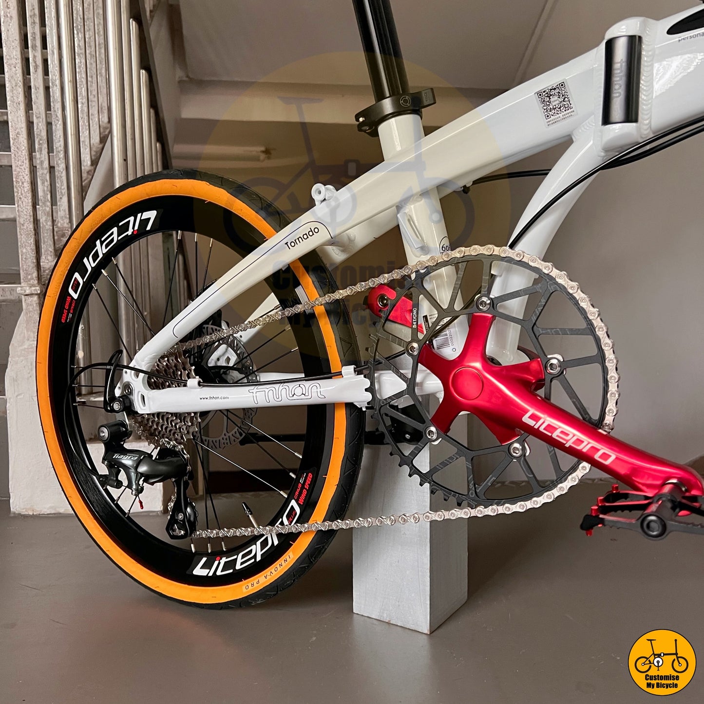 Innova Pro Tan Wall Tyres for Enhanced Comfort – Best City Commuter Foldie
