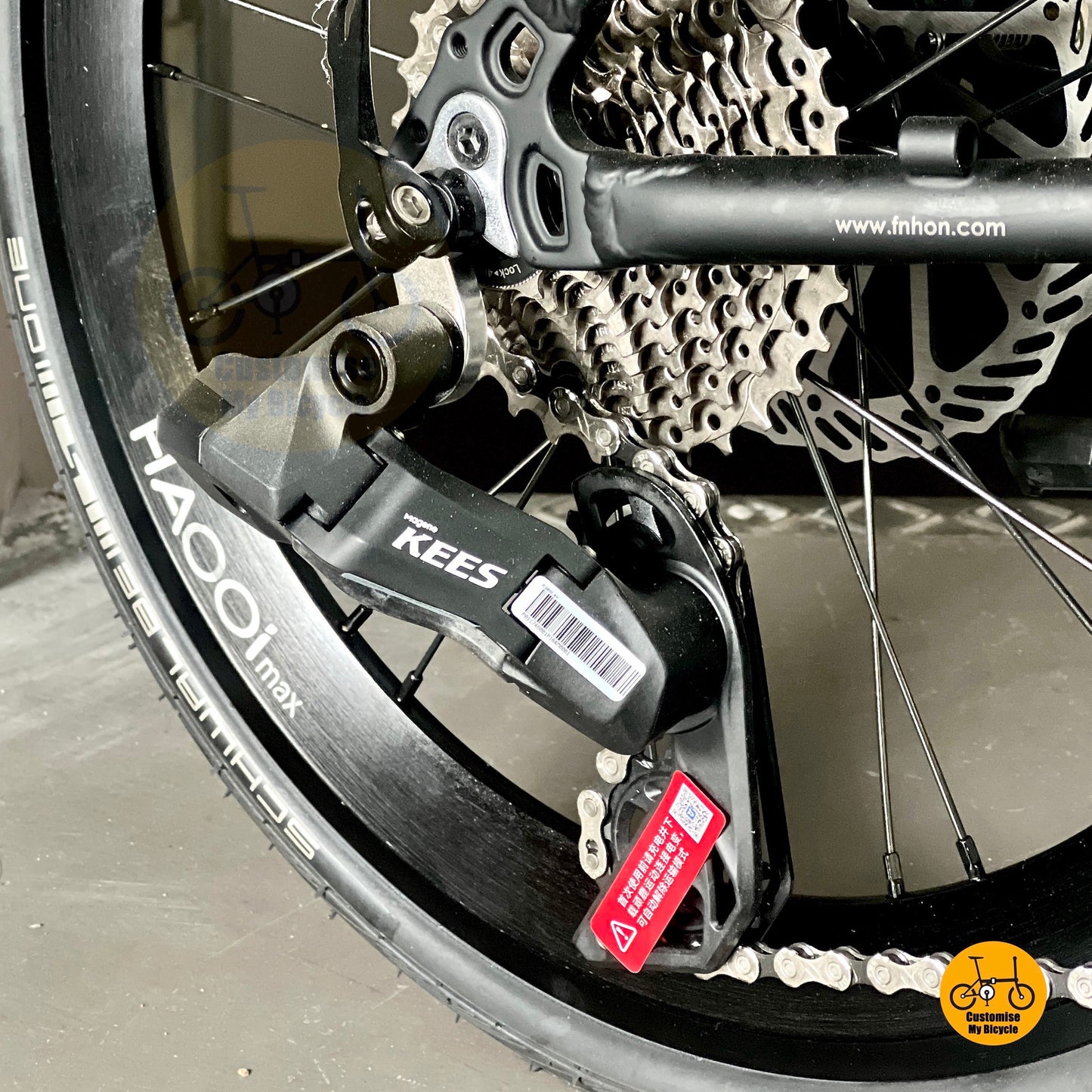 Fnhon Tornado 20 inch folding bike close up MAGENE Electronic Derailleur Shifting 12 gears drivetrain rear derailleur cassette