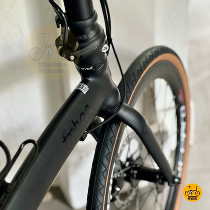 Fnhon Wind matte black folding bike with Shimano MT200 hydraulic brakes and CST tyres
