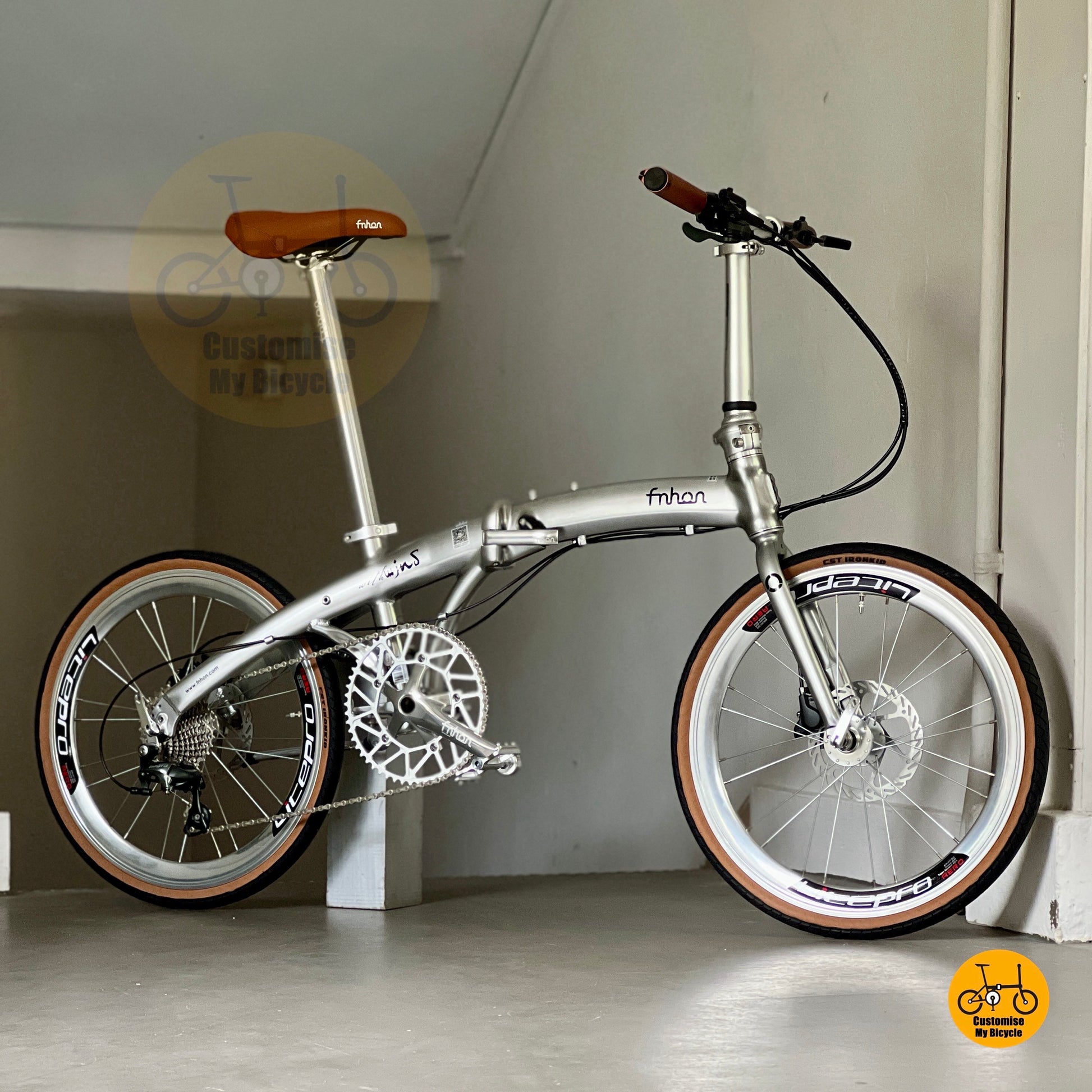 风行 PD2018 Wind 22寸 折叠车 银色 禧玛诺 Tiagra 10速 液压刹 高性能轻量铝合金车架